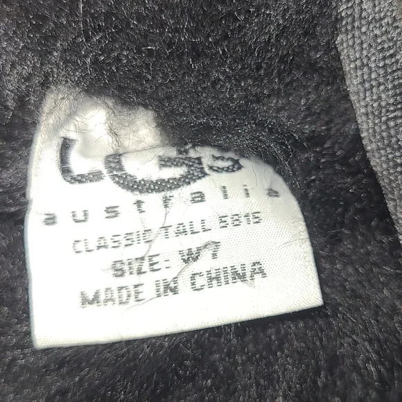 UGG AUSTRALIA Black With Black Wool Tall Boots Size 7 - Picture 8 of 8